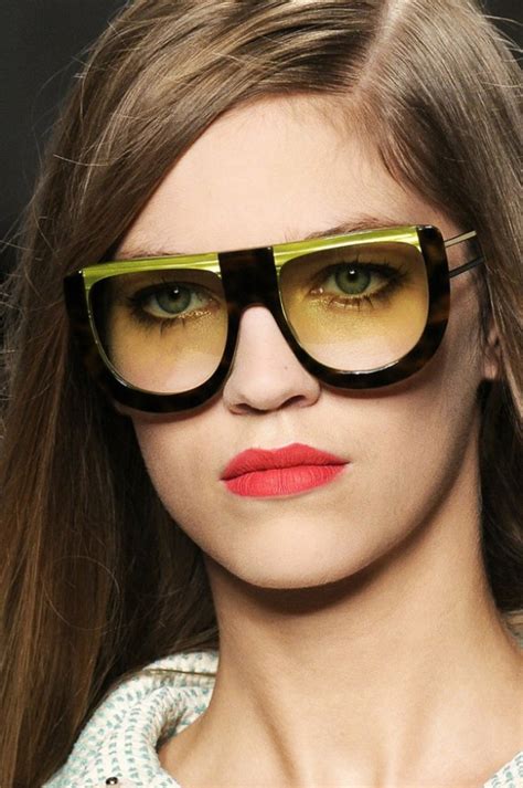 buy fendi sunglasses spring 2011 collection|fendi sunglasses outlet.